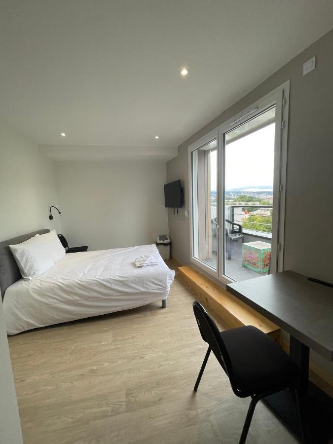 Le Salvador - Appart'Hotel De 18M2 A 44M2 La Talaudiere Esterno foto