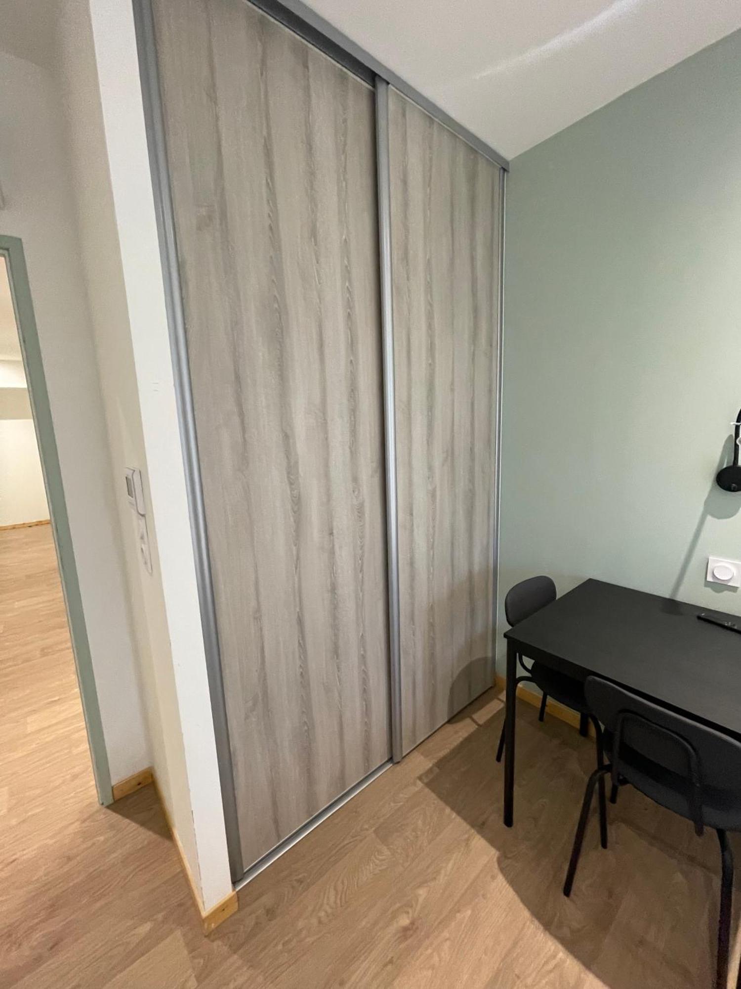 Le Salvador - Appart'Hotel De 18M2 A 44M2 La Talaudiere Esterno foto