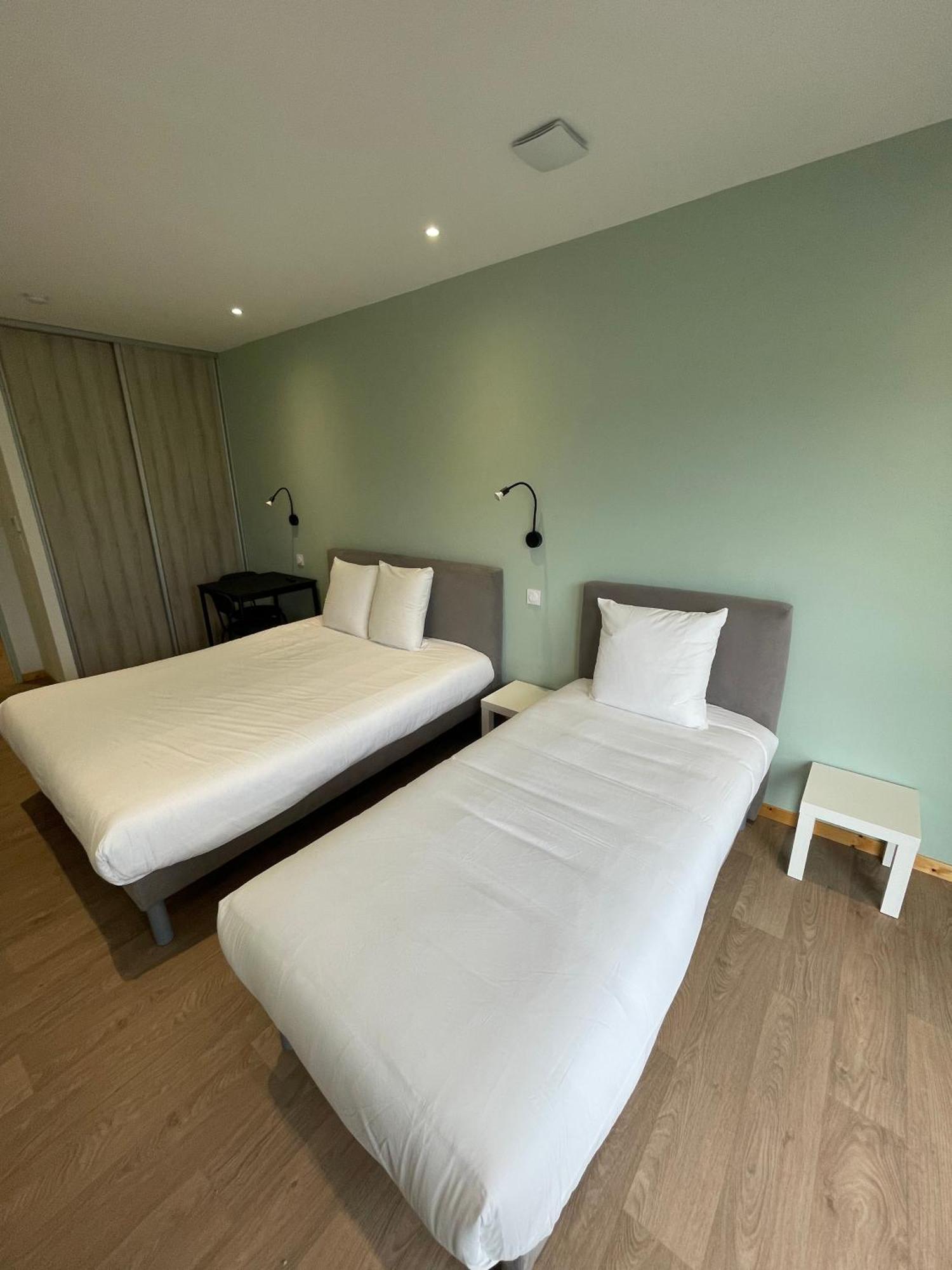 Le Salvador - Appart'Hotel De 18M2 A 44M2 La Talaudiere Esterno foto