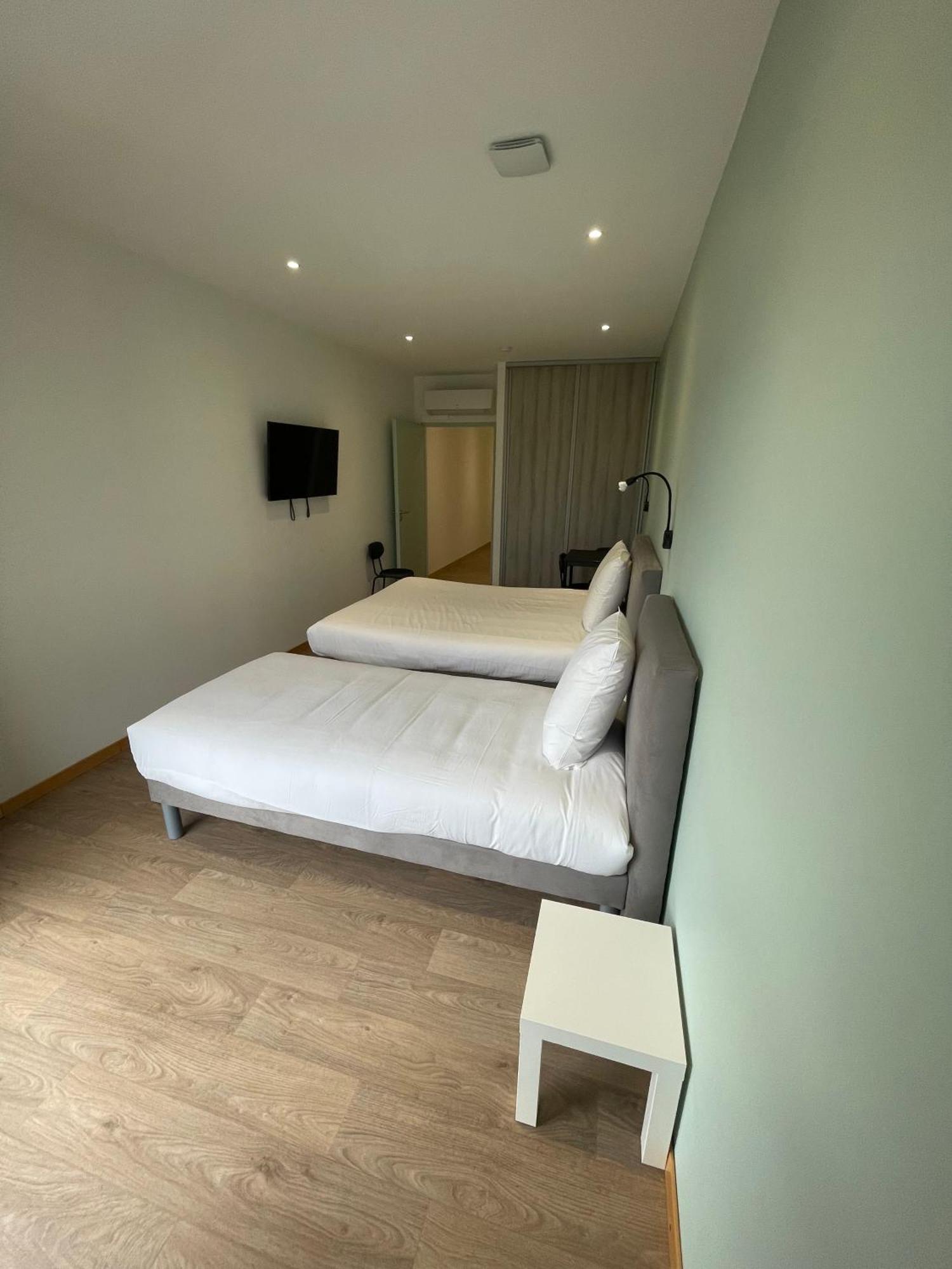 Le Salvador - Appart'Hotel De 18M2 A 44M2 La Talaudiere Esterno foto